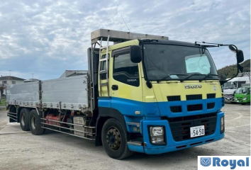 Isuzu Giga