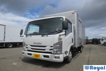 Isuzu ELF VAN