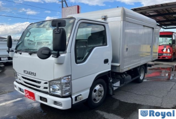 Isuzu ELF VAN