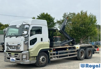 Isuzu Giga