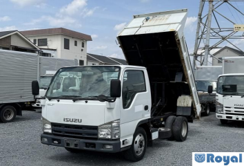 Isuzu ELF VAN