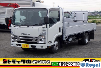 Isuzu ELF VAN