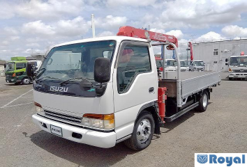 Isuzu ELF VAN