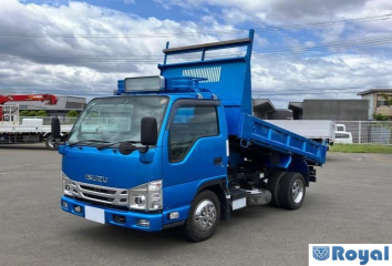Isuzu ELF VAN