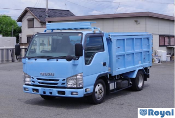 Isuzu ELF VAN