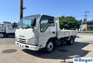 Isuzu ELF VAN