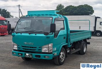 Isuzu ELF VAN