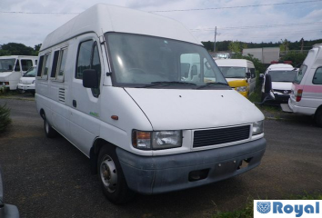 Isuzu ELF UT