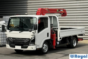 Isuzu ELF VAN