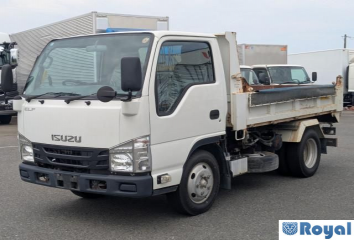 Isuzu ELF VAN