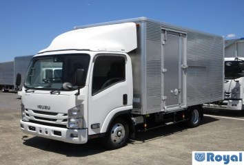 Isuzu ELF VAN