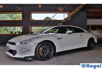 Nissan Gt-r