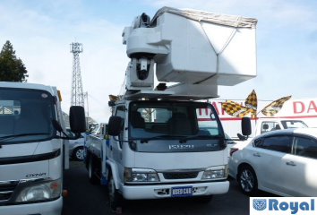 Isuzu ELF VAN