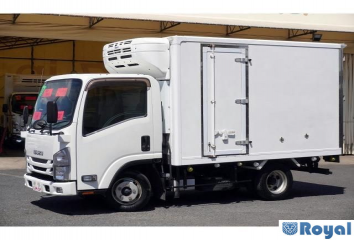 Isuzu ELF VAN