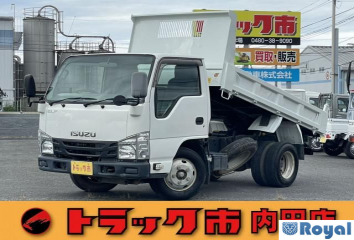 Isuzu ELF VAN