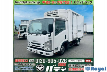 Isuzu ELF VAN