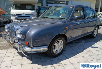 Mitsuoka Viewt