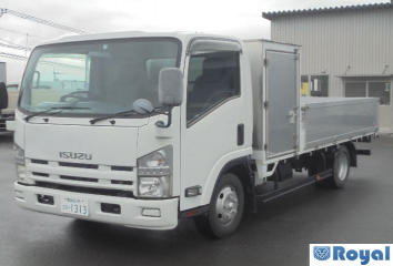 Isuzu ELF VAN