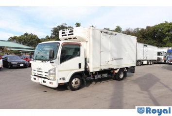 Isuzu ELF VAN