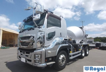 Isuzu Giga