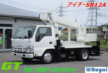 Isuzu ELF VAN