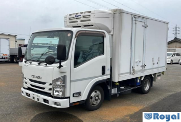 Isuzu ELF VAN