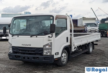 Isuzu ELF VAN