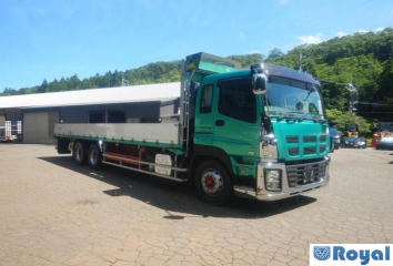 Isuzu Giga