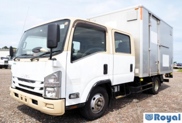Isuzu ELF VAN