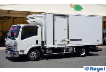 Isuzu ELF VAN