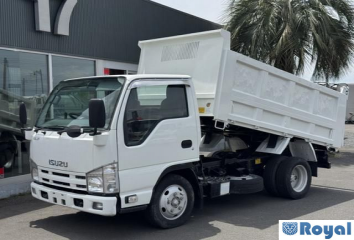 Isuzu ELF VAN