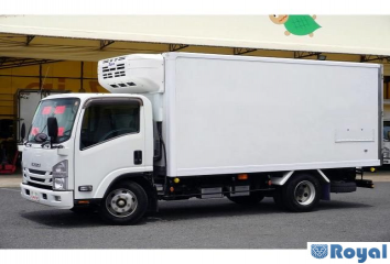 Isuzu ELF VAN