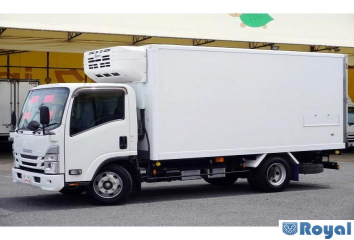 Isuzu ELF VAN