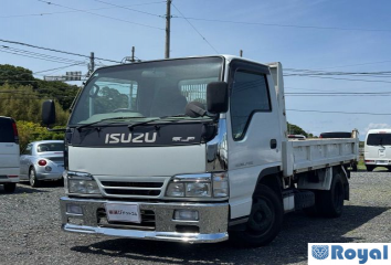 Isuzu ELF Truck