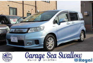 Honda Freed Spike Hybrid