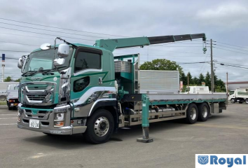 Isuzu Giga