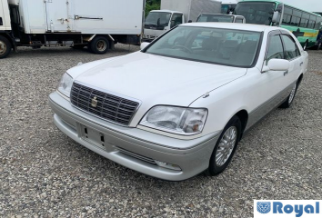 Toyota Crown Sedan