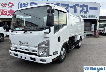 Isuzu ELF VAN