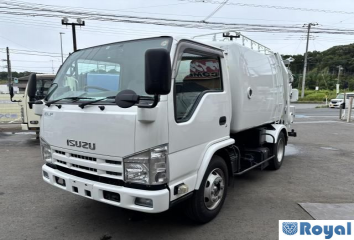Isuzu ELF VAN