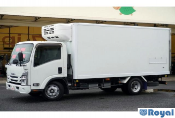 Isuzu ELF VAN
