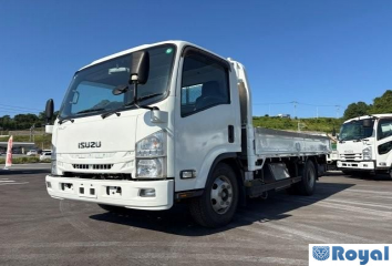 Isuzu ELF VAN