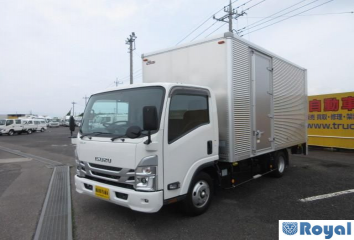 Isuzu ELF VAN