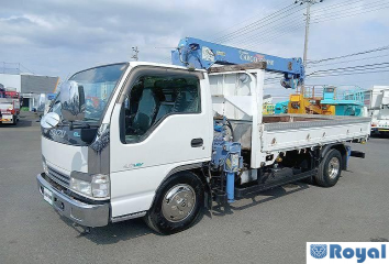 Isuzu ELF VAN