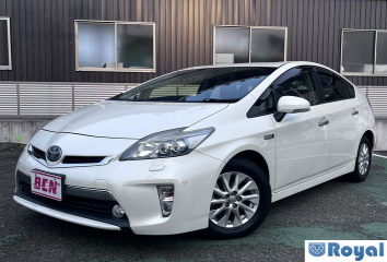 Toyota Prius PHV