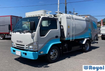Isuzu ELF VAN