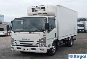 Isuzu ELF VAN