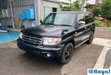 Mitsubishi Pajero IO