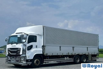 Isuzu Giga