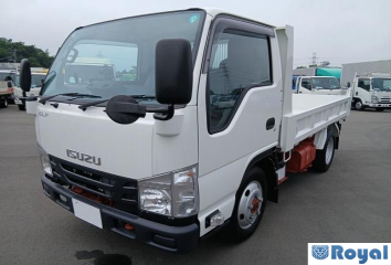 Isuzu ELF VAN