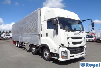 Isuzu Giga